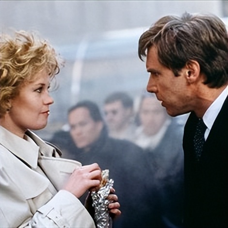 《打工女郎》中展现的女性主义和社会问题对当代社会有何影响？