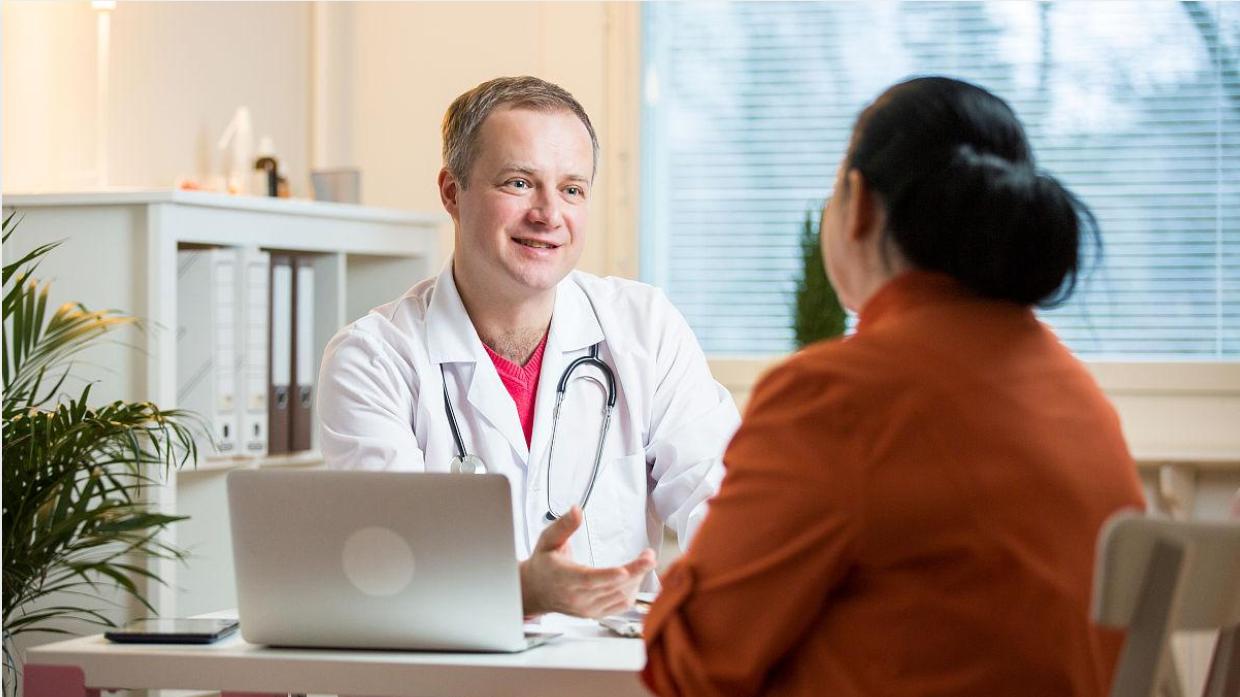 老年人膝盖无力使不上劲,老年人左腿使不上劲儿