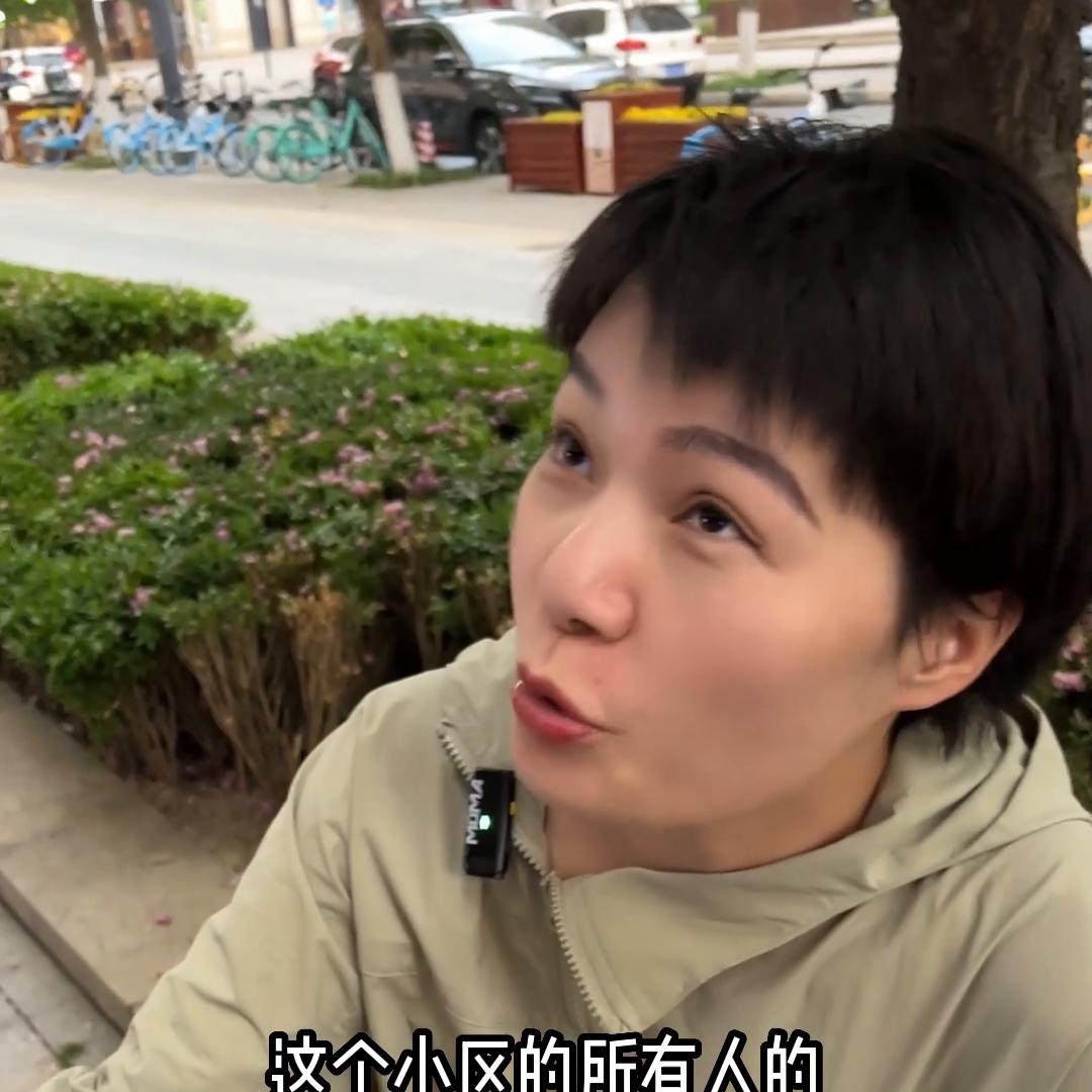 送快递轻松月入过万,90后小哥送快递3年