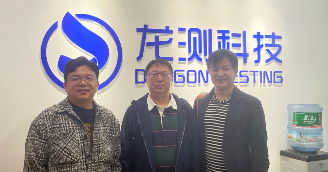 百合网创始人慕岩有性格吗,百合网创始人慕岩视频