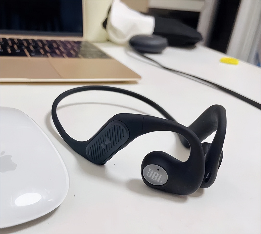 推荐一款性价比高的骨传导耳机,单耳大容量骨传导耳机推荐