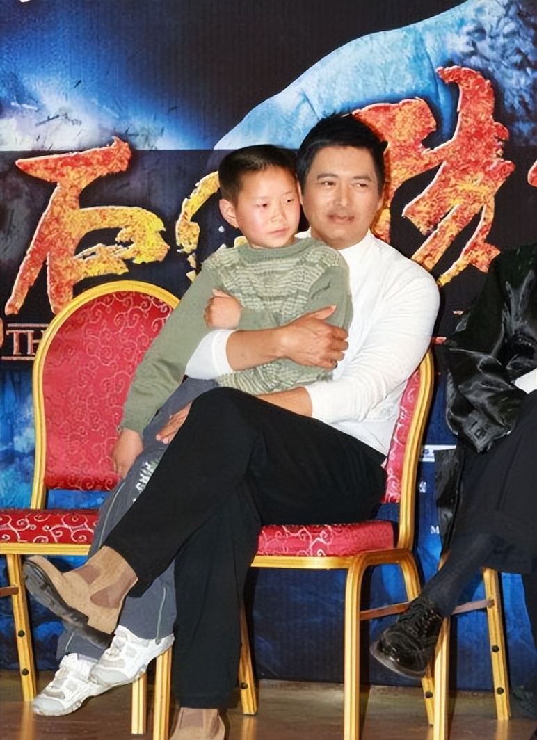 从未捐款过的明星,从来不捐款的明星周润发