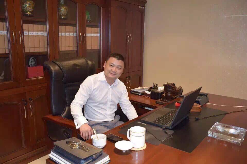 法律鉴定轻微伤怎么定罪,律师轻微伤赔偿多少钱