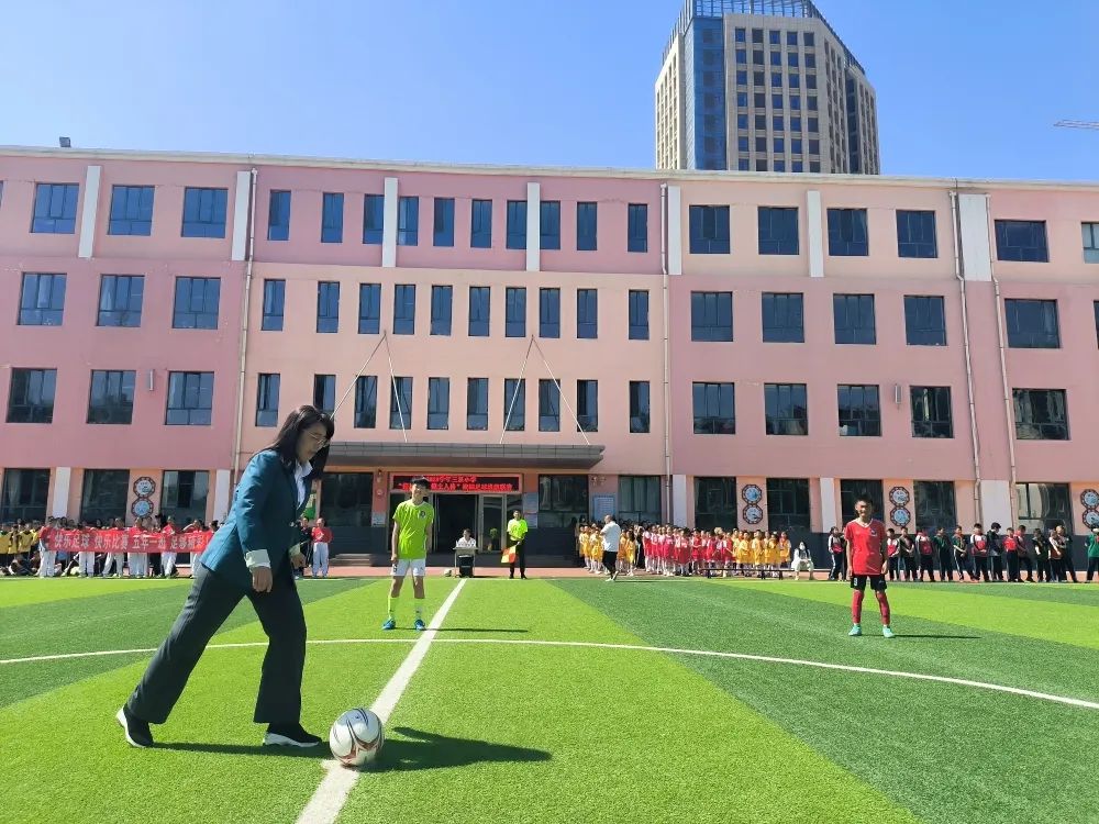 包头康复路小学校长杯足球赛,道清路小学第六届校长杯足球联赛