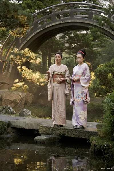 杨紫琼获得金球奖是什么,杨紫琼获金球奖影后和平精英