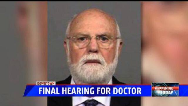 恶魔医生给孕妇接生,恶魔医生让病人生94个孩子