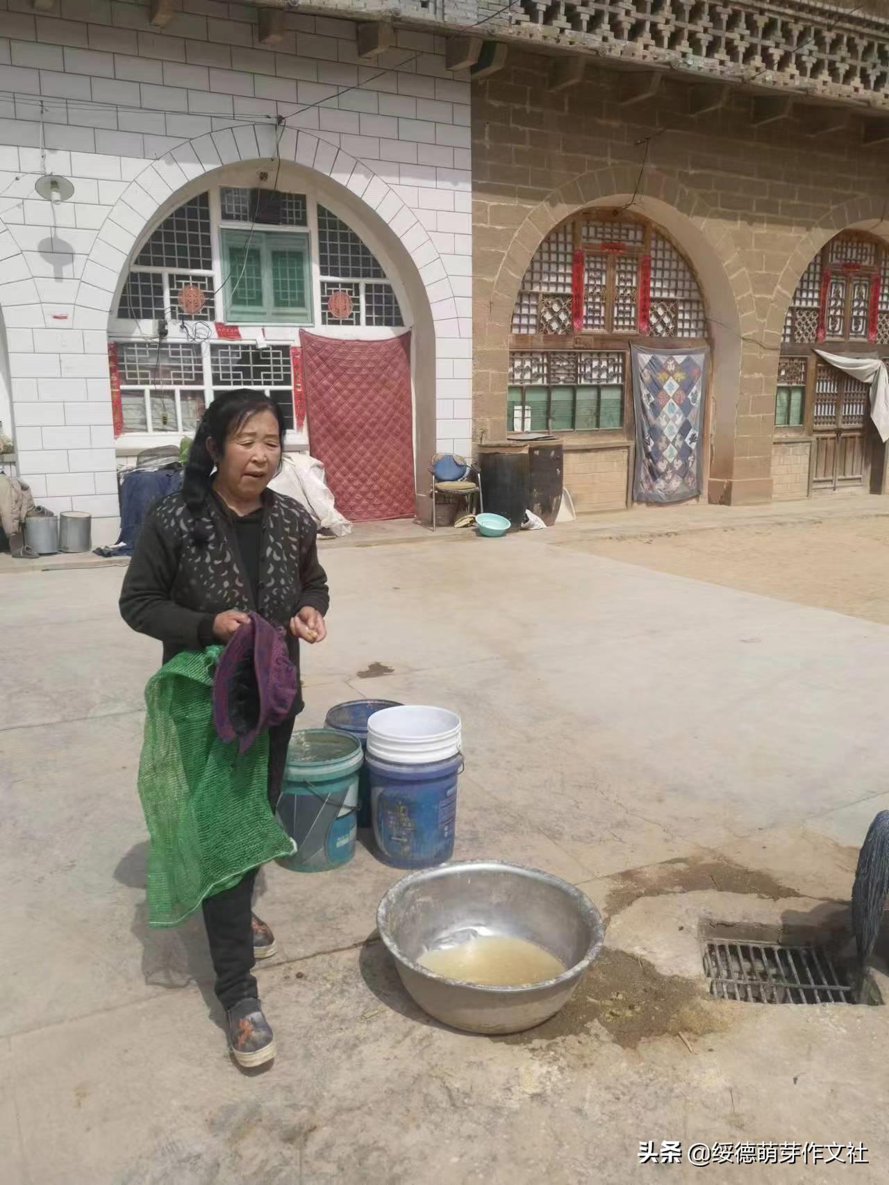 绥德田庄镇黄家洼村,黄家村方言