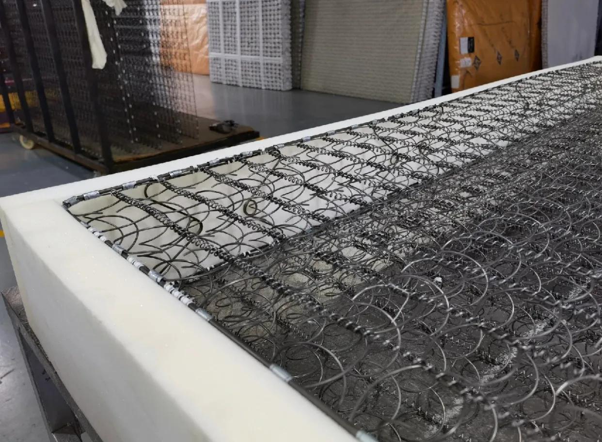 试睡100天床垫,贵的床垫和便宜的床垫差在哪里