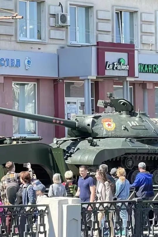 小佳在俄罗斯：初中去留学，虽屡遭扒手，但更多遇见他乡的善意