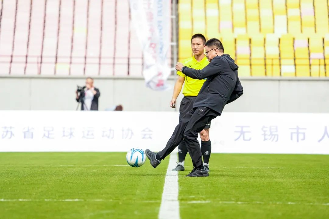 无锡足球梁溪杯直播,热血沸腾足球比赛