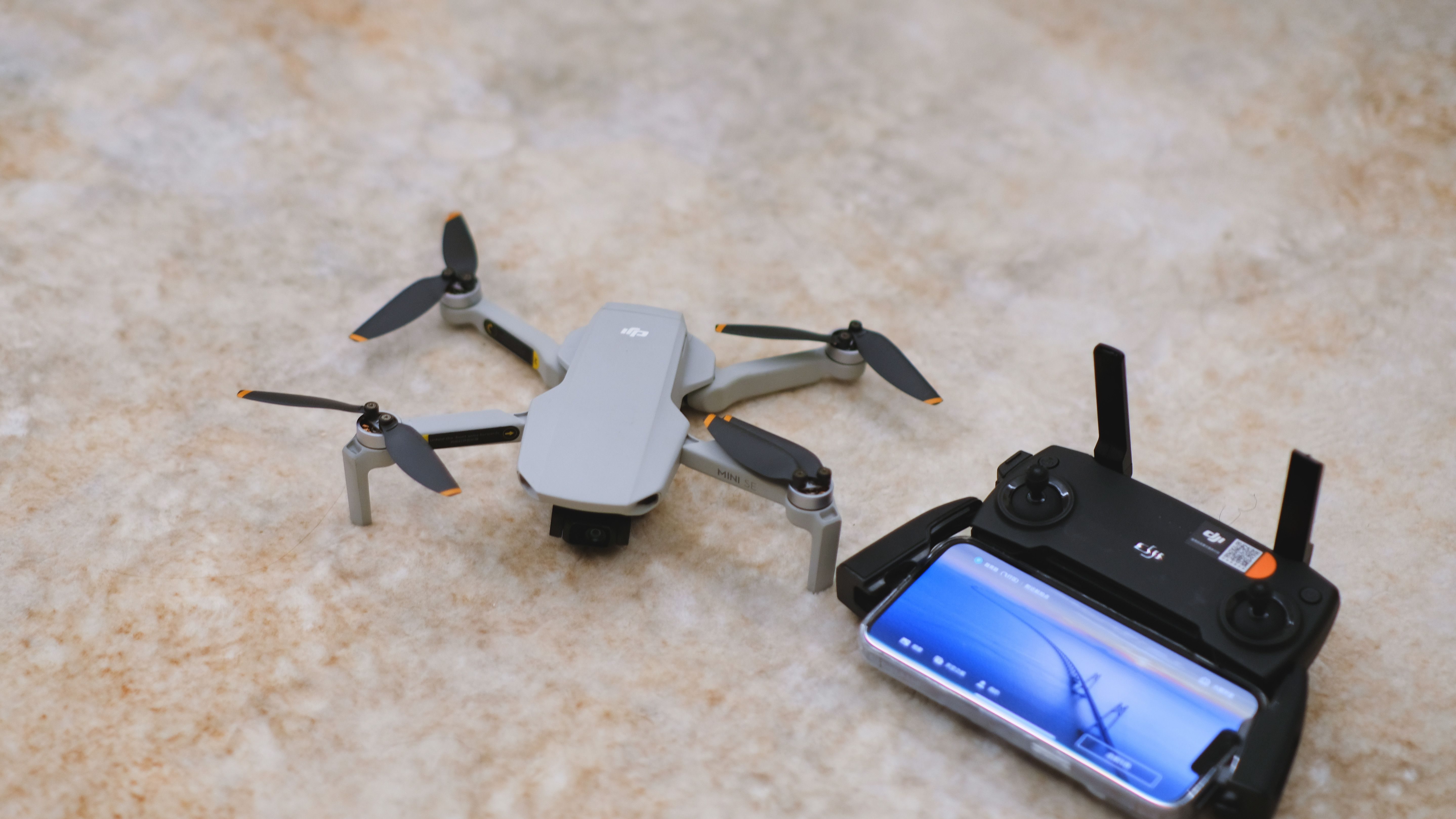 出境游必备的东西,出境游重启尚待时机