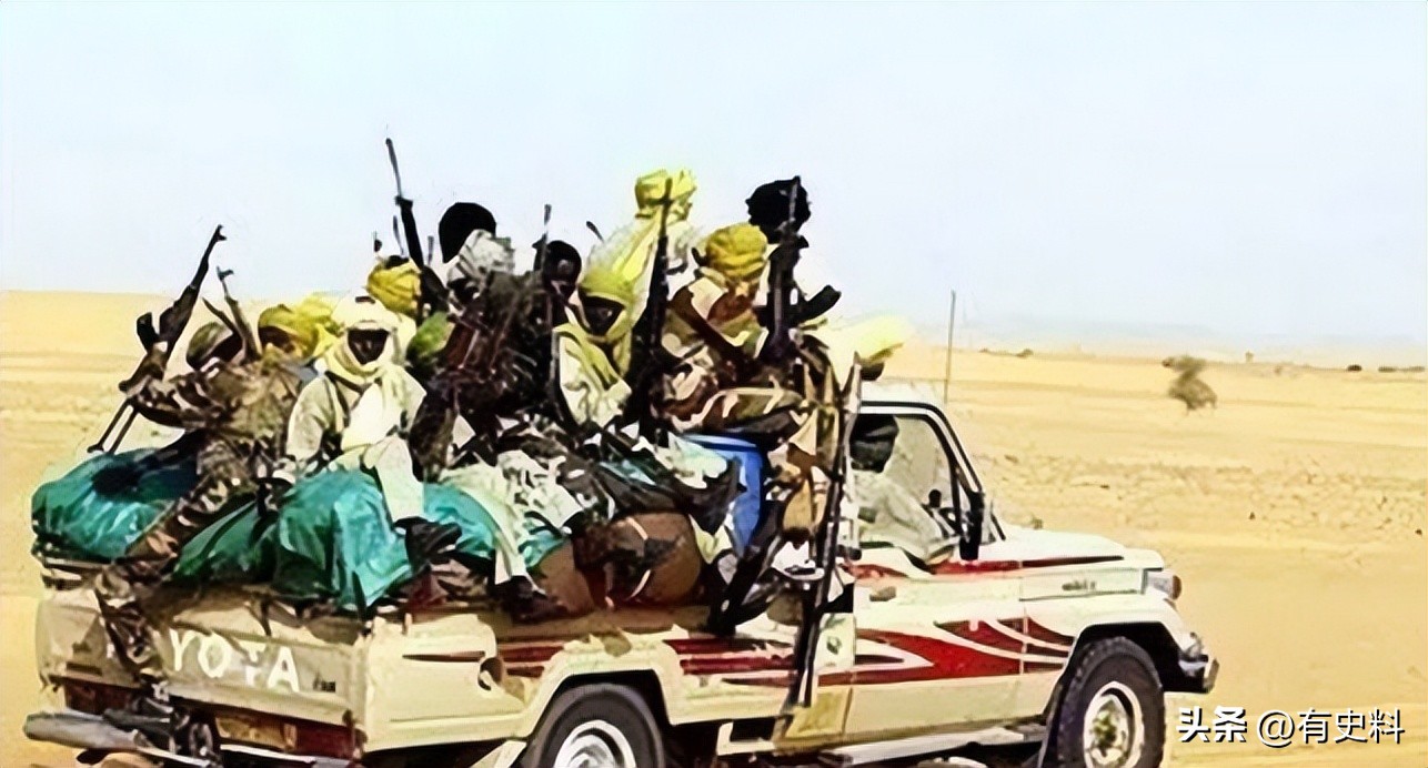 东风猛士在非洲大受青睐?丰田皮卡已成过去,大量引进猛士突击车