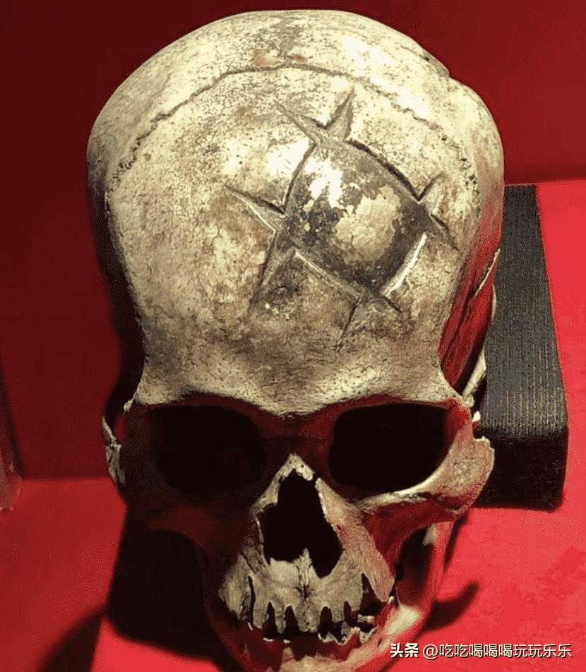 日军日记：*安妇慰**不服从管教，我很愤怒，用*刀刺**插入她的*体下**