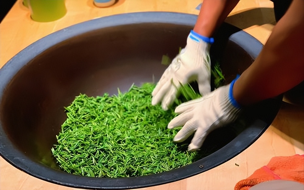 竹叶茶的最佳制作方法,竹叶茶怎么炒制
