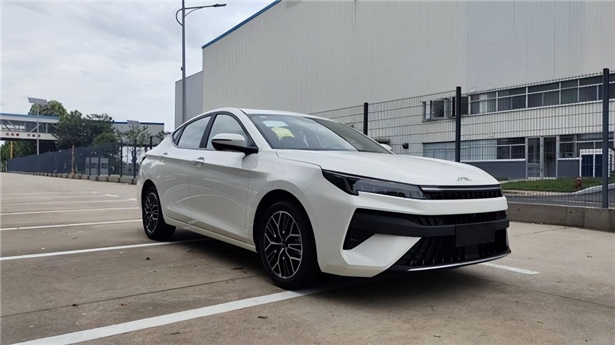 江淮a5plus自动豪华型落地价格,江淮a5plus最新优惠价多少呢