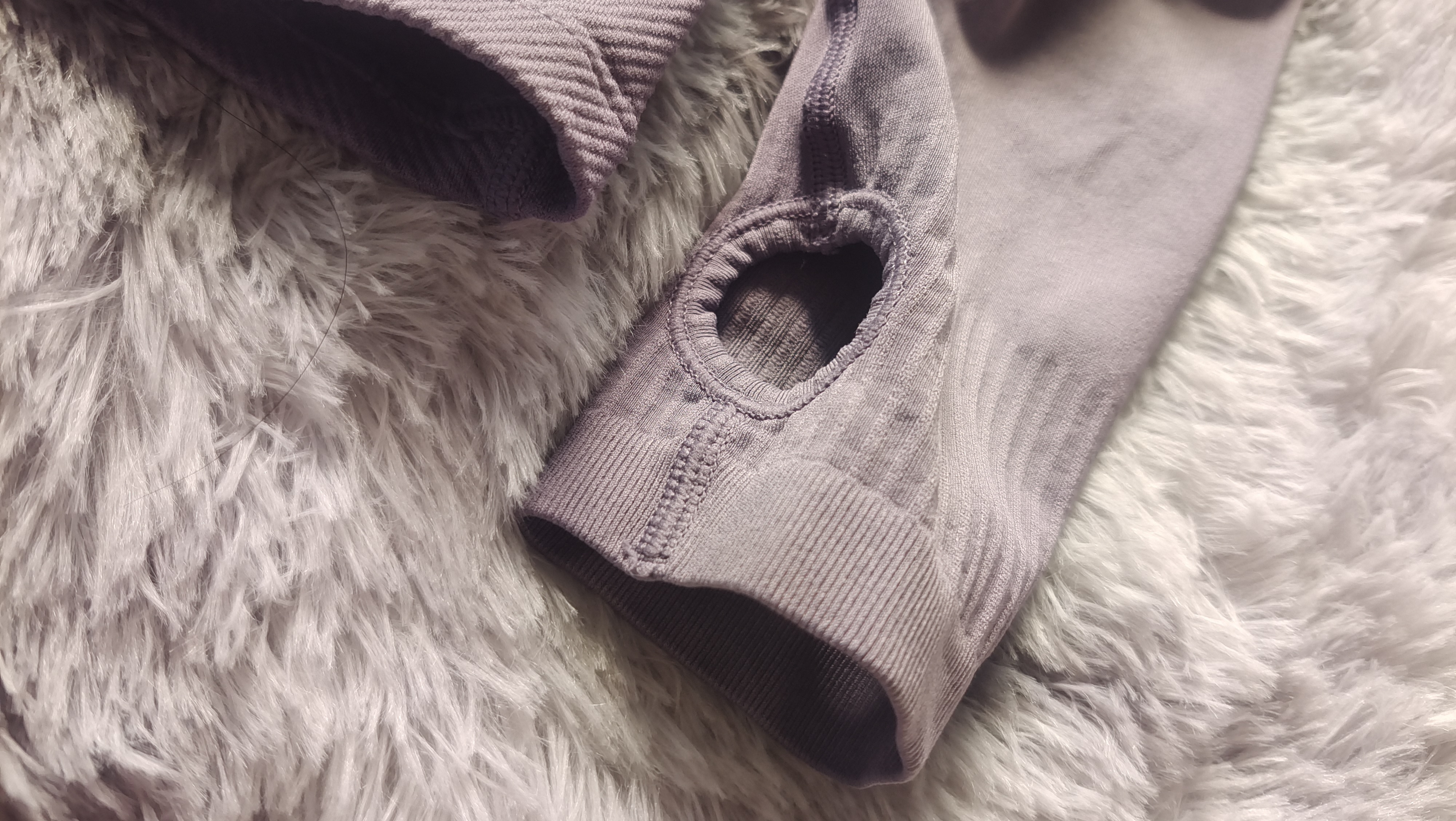 秋冬运动健身服加绒,秋冬运动健身服装防静电