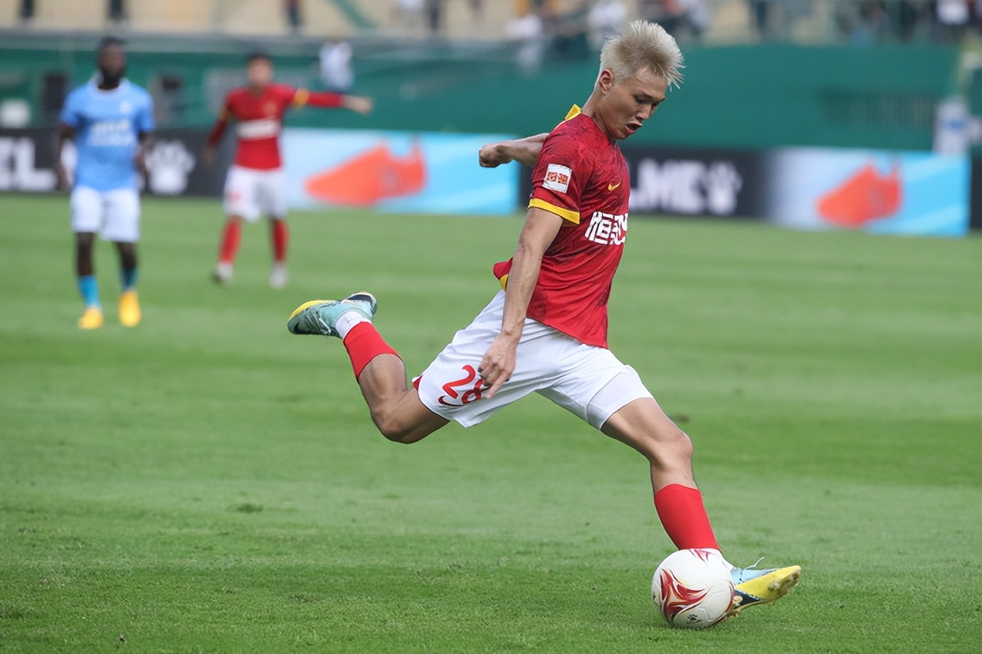 广州队萨尔瓦多执教生涯,广州足球队教练萨尔瓦多简历