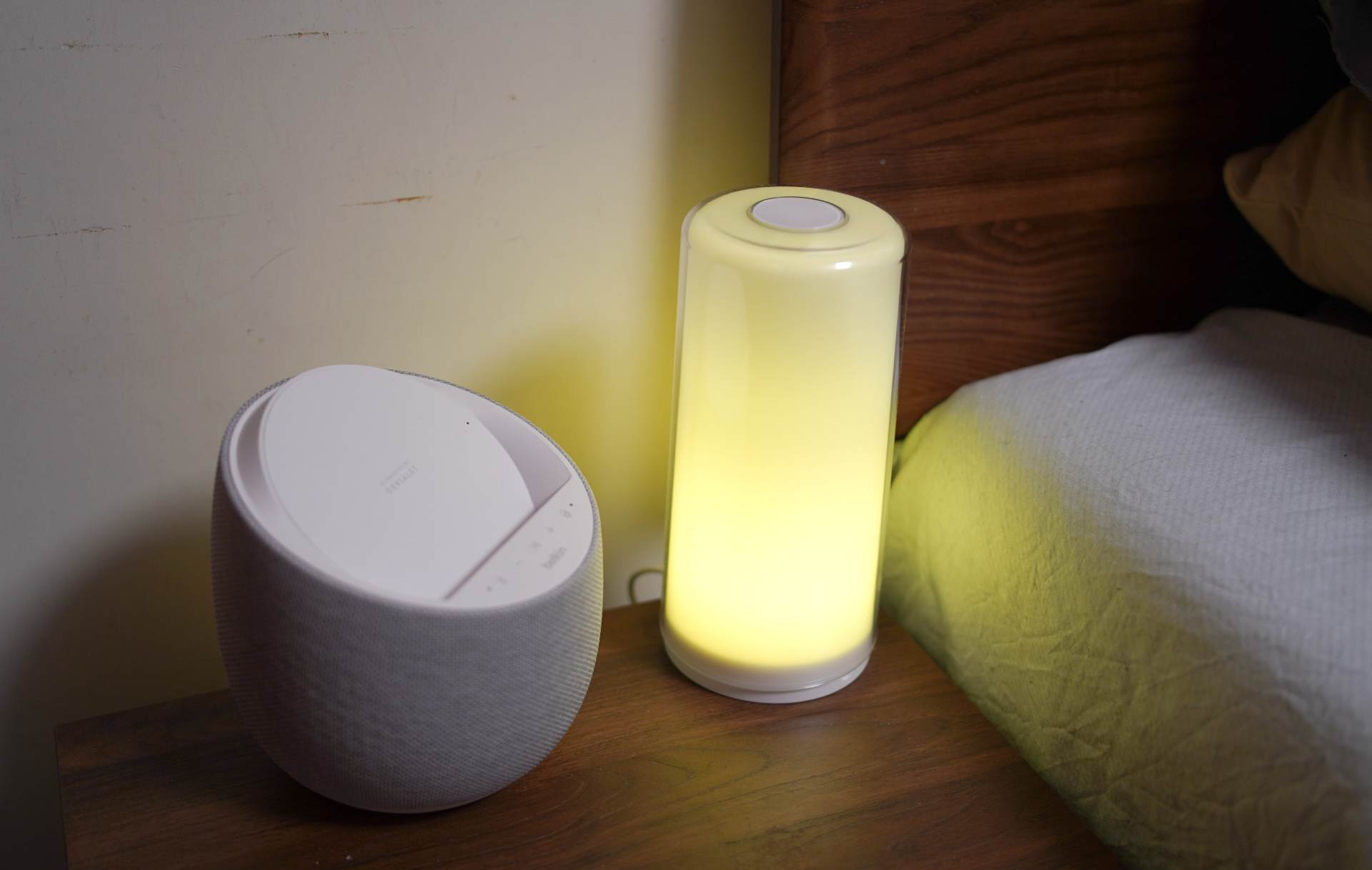 桌面实木音箱,贝尔金帝瓦雷elite价格