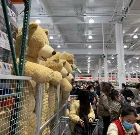 中国大陆第二家Costco开业救护车、无人机紧急出动棉被一床19万