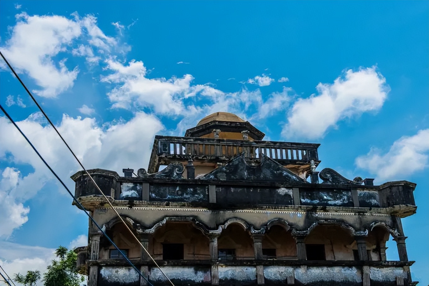 台山那琴海半岛一日游,浮月村碉楼哪一个可以上楼参观