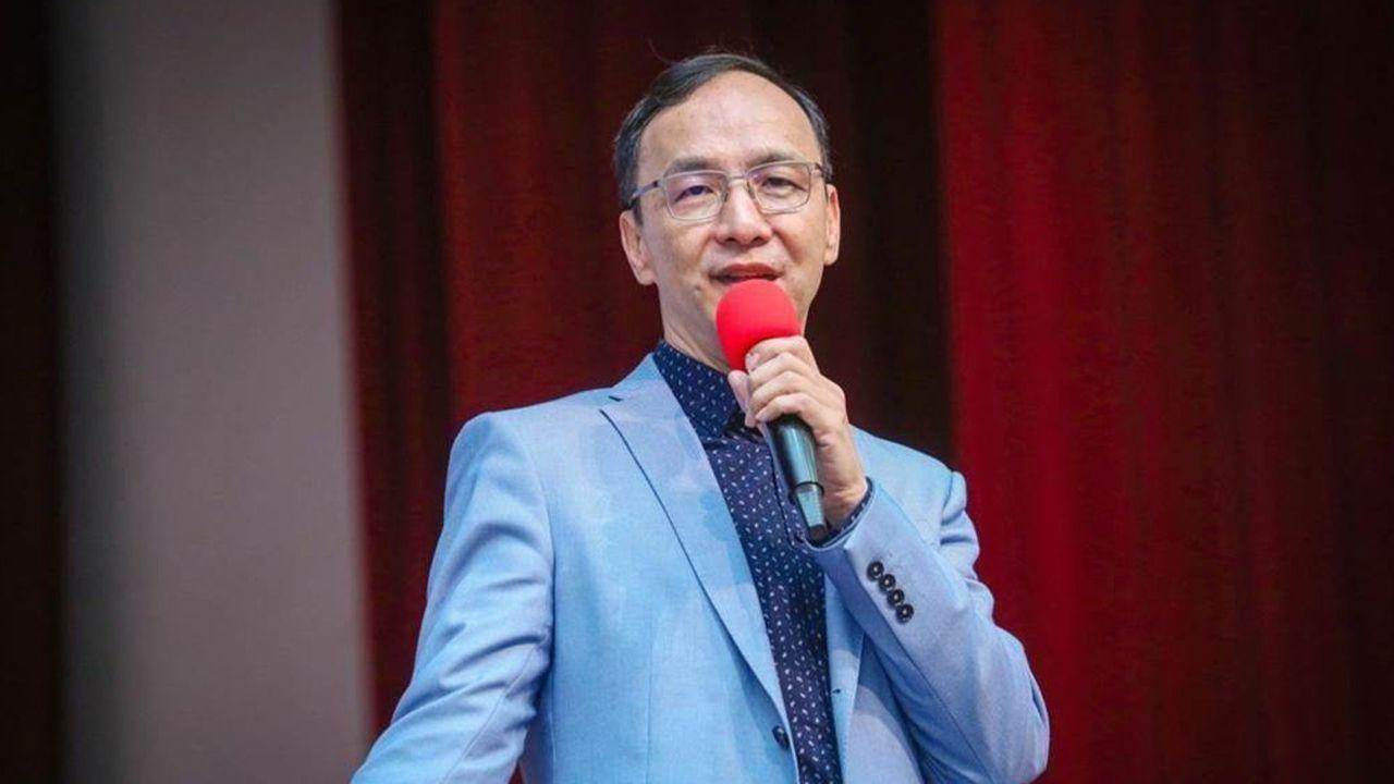 台当局称大陆会“抢药”，为防止民众向大陆寄药，不排除强制限购