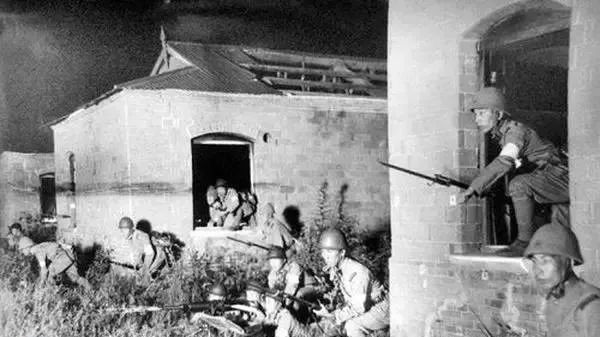 勿忘国殇吾辈自强的手抄报,国殇永不能忘吾辈自强什么意思