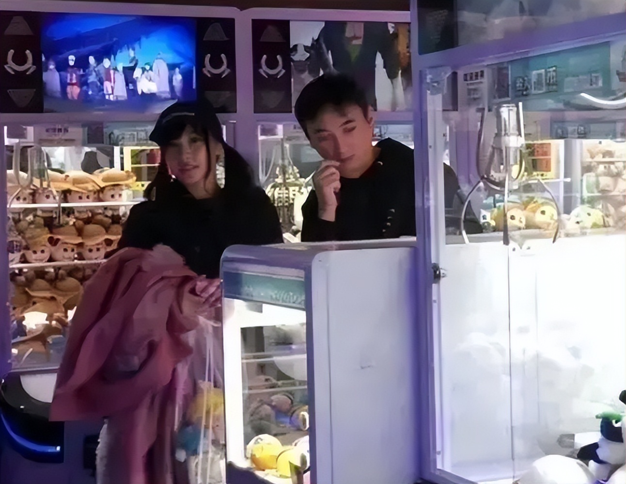 鏃ュū澶х摐,鏃ュū鐢锋槦鐖嗘枡