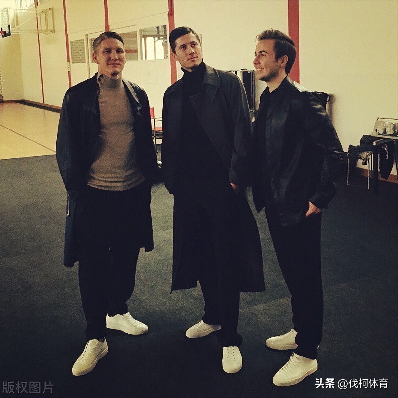 足坛十大神锋之莱万,波兰神锋莱万