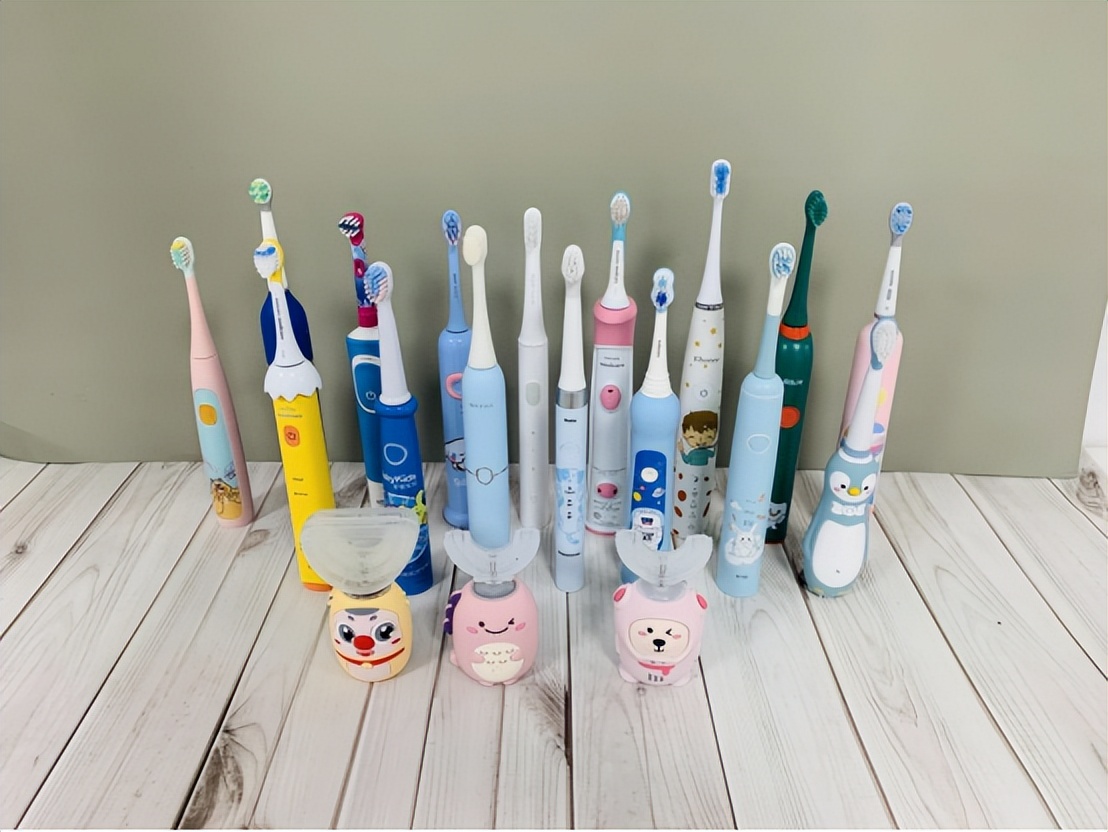 儿童用电动牙刷的好处与坏处：警告三*禁大**忌误区