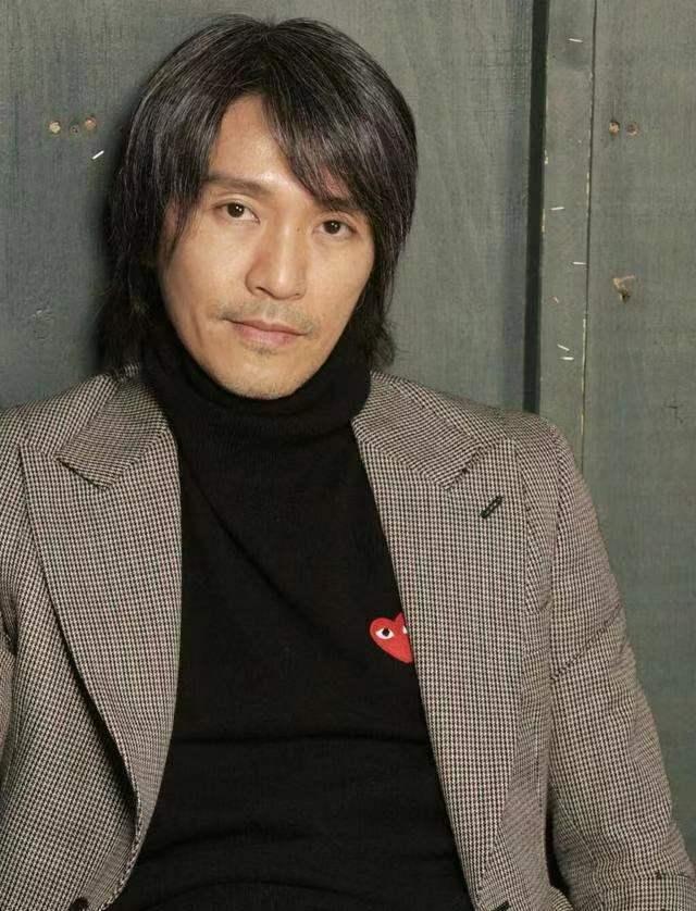 周星驰星爷堪称经典的十部电影,周星驰是哪一部电影开始叫星爷的