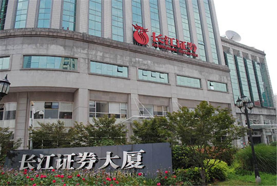 海尔金控事件,海尔发家史故事