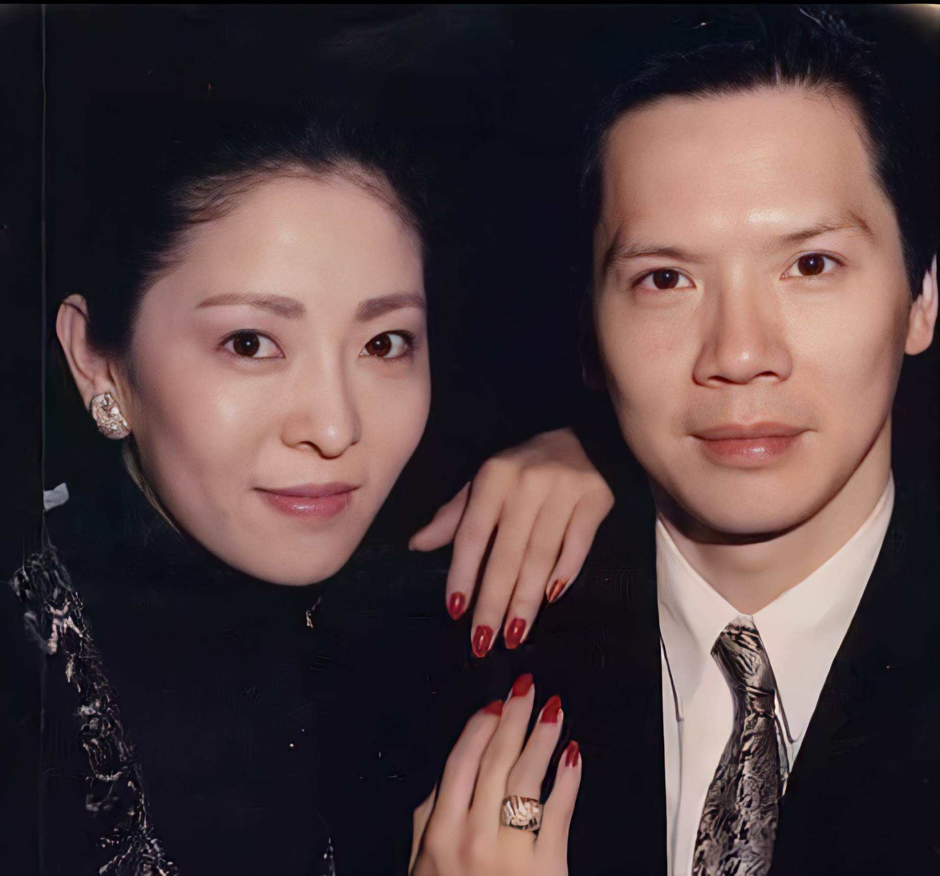 向华强和丁佩离婚42年,向华强和丁佩为什么结婚