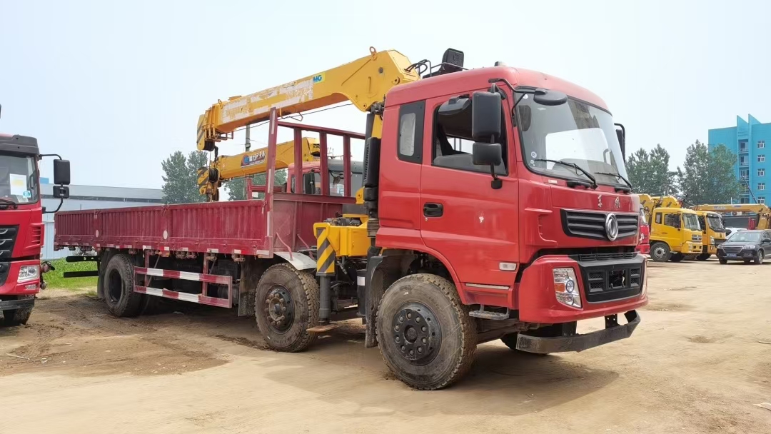 湖南最新二手8吨随车吊转让信息,二手4.2米8吨随车吊蓝牌价格