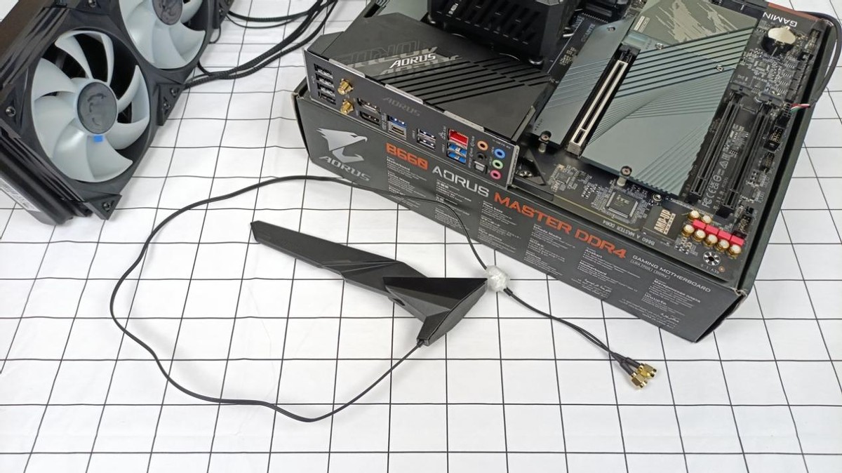 显卡价格还是没降,显卡价格不降