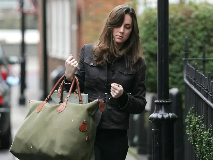 longchamp包为什么会越买越多,longchamp大号包为什么比小号便宜