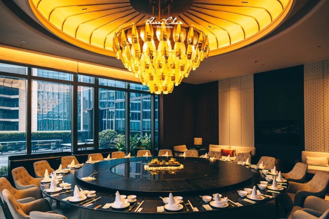 它是岭南花园的代表作，更是华南洲际的新旗舰