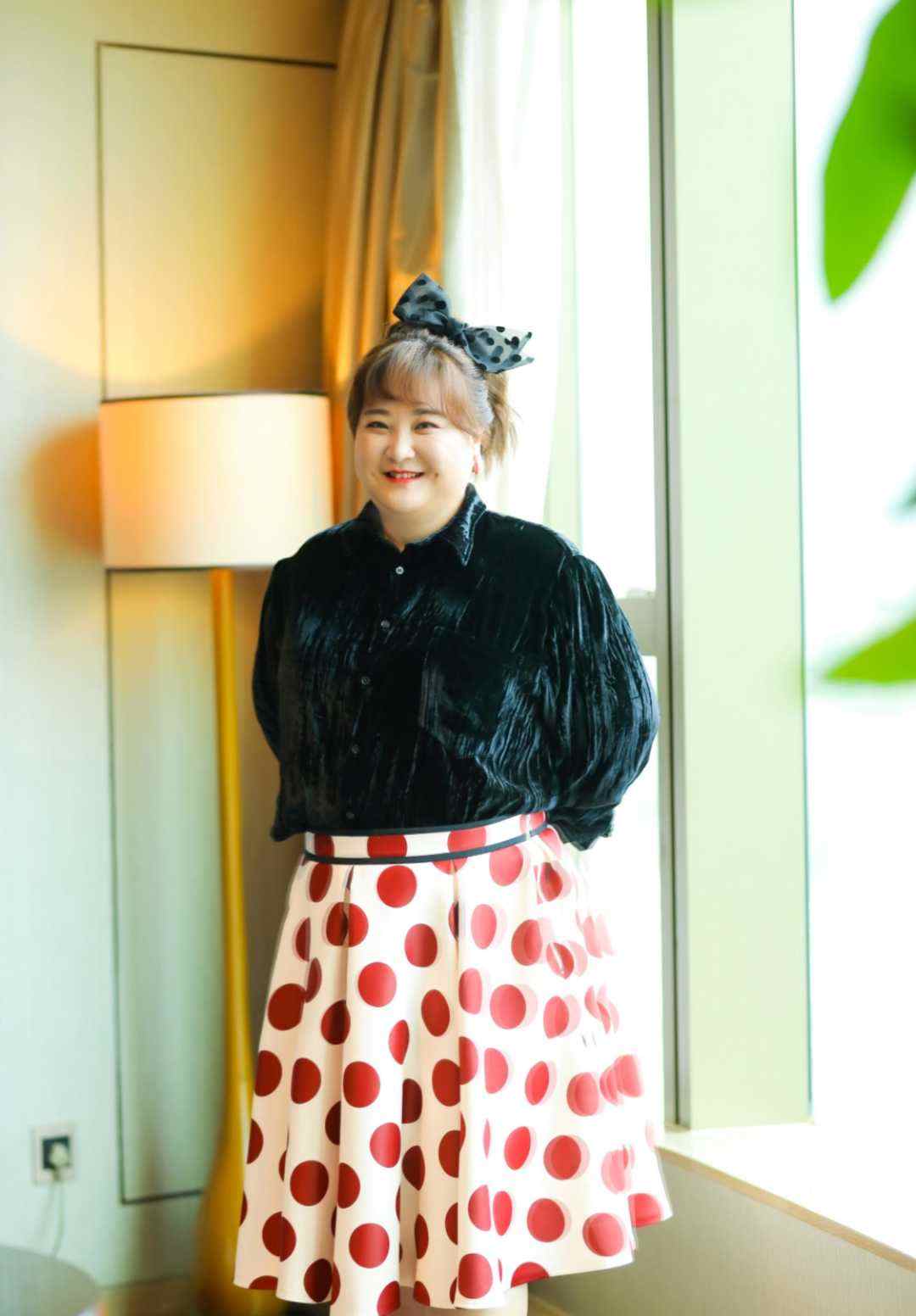 头大脸大女人适合贝雷帽吗,头小脸大的女生适合什么发型