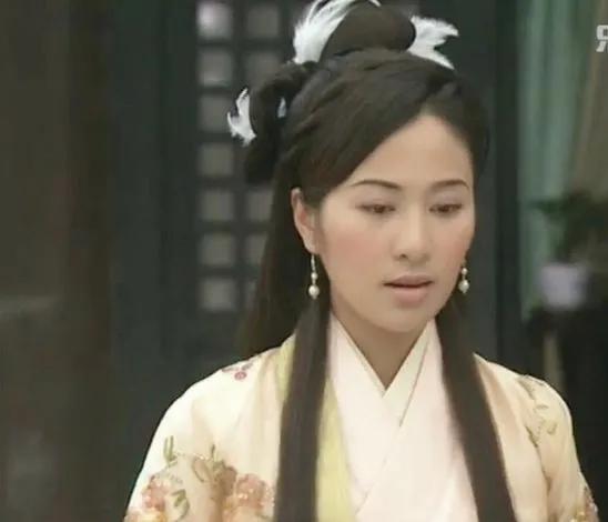 天下第一上官海棠喜欢谁,天下第一上官海棠