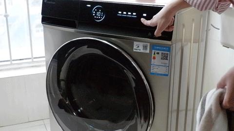 滚筒洗衣机衣服有小洞怎么回事,滚筒洗衣机筒里有东西怎么办