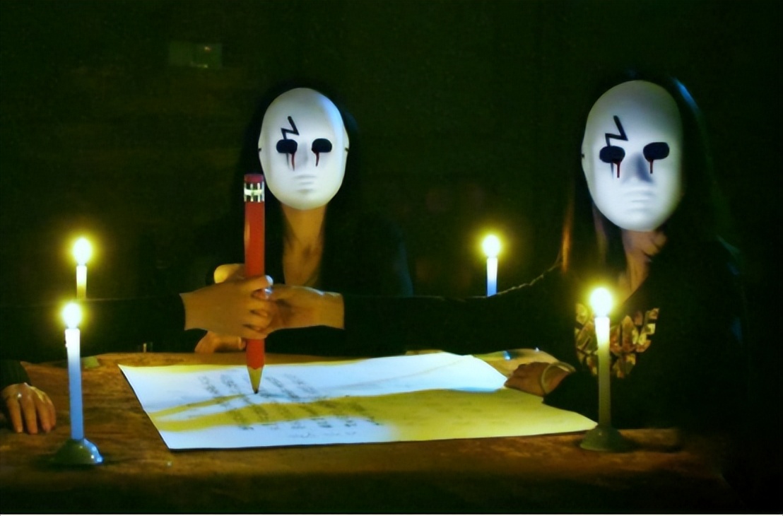 女大学生请笔仙去世,北京某高校女生请笔仙