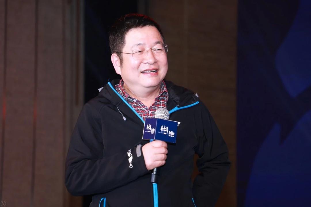 中国芯片首富是谁,55岁国内芯片首富