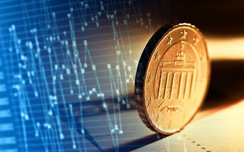 10万黄金，涨了3万，金店9万回收？央行大举买金，老百姓却亏钱？