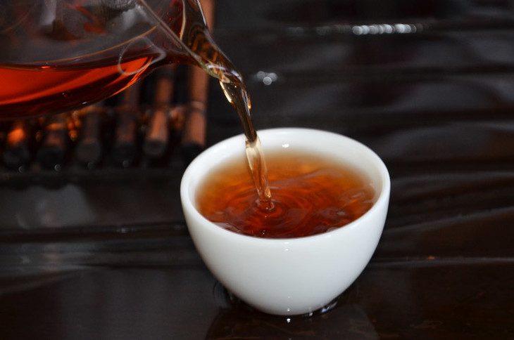 土林凤凰普洱茶南涧官方旗舰店,2004年250克凤凰沱价格