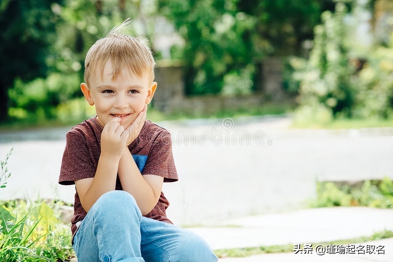 翰墨飘香,文采斐然的男孩名,一听就知道是饱读诗书的谦谦君子