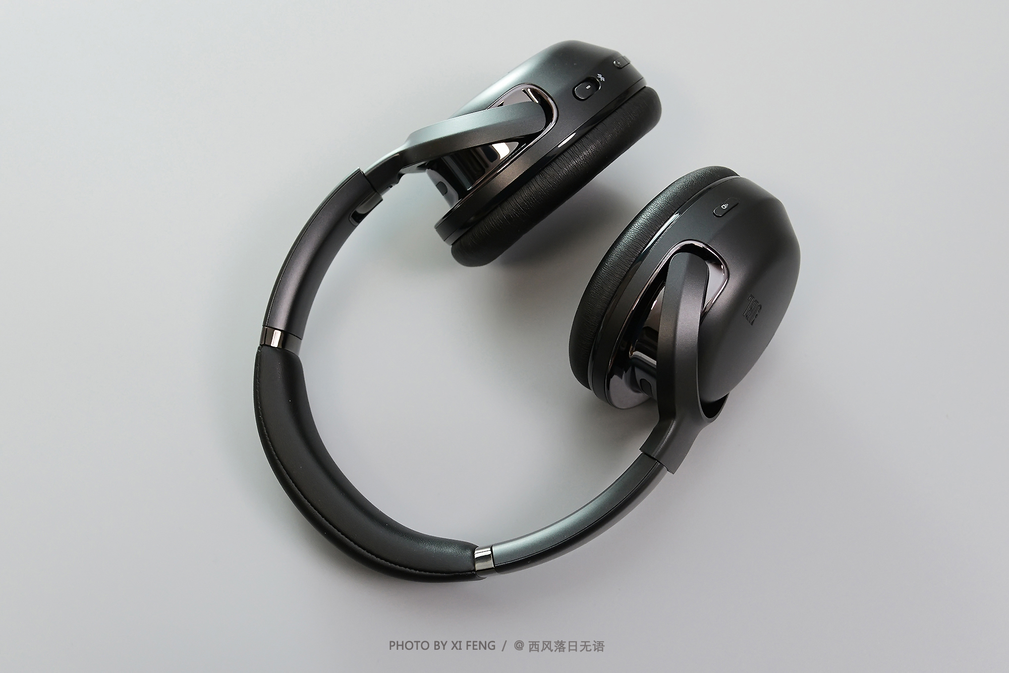 bose和jbl头戴耳机比较,主动降噪无线头戴耳机jbl