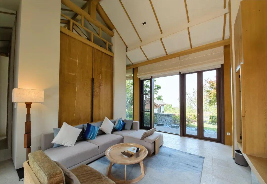 你们都说人多，我却找到一个人少又神仙的地方！