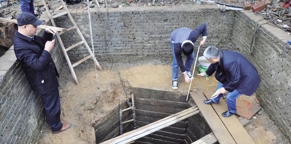 古井古墓挖出国宝,浙江一口古井闹鬼事件