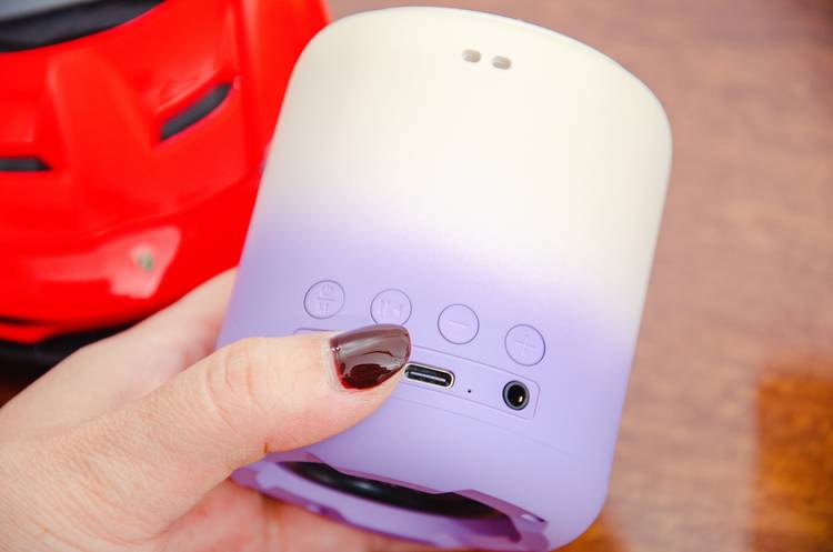 sanag蓝牙音箱x6s怎么播放电脑音乐,sanagx6蓝牙音箱与x6s升级版区别