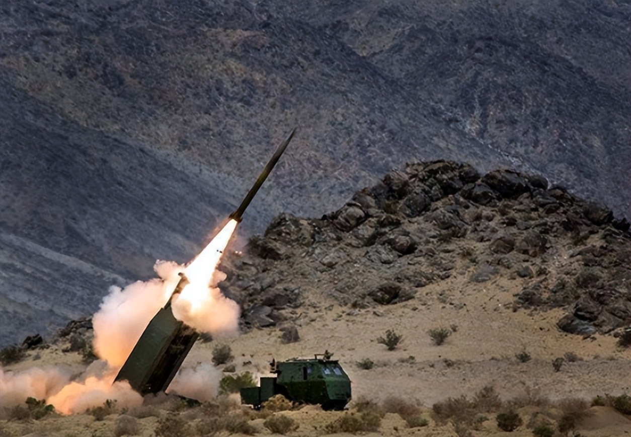 缇庡浗涓撳璋堣В鏀惧啗,缇庡浗鍐涗簨涓撳璋堣В鏀惧啗