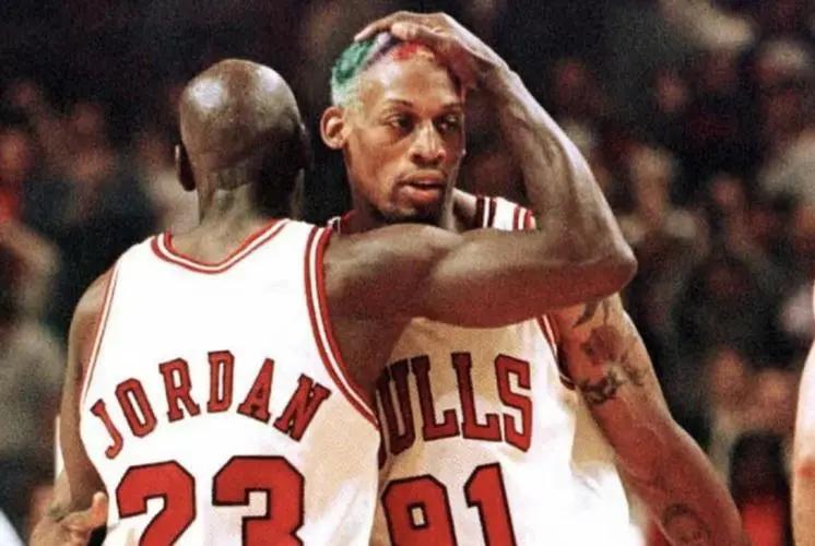 nba狂人斯普雷维尔集锦,nba狂人斯普雷维尔照片